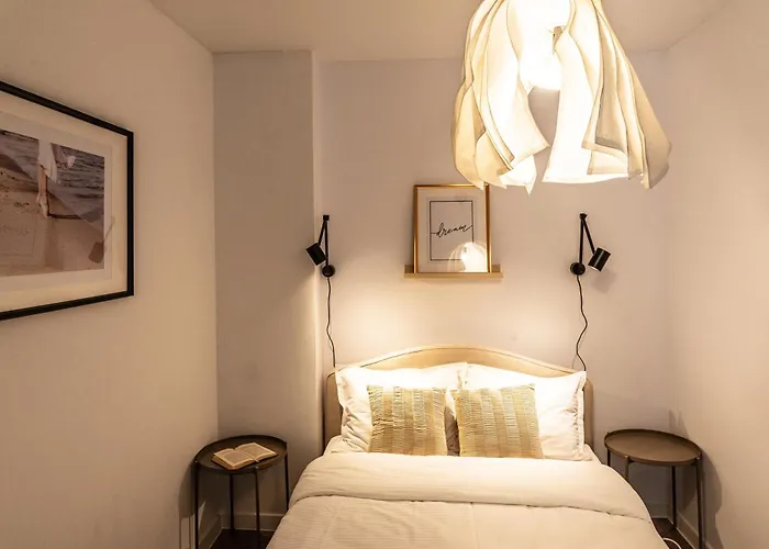 212, B4 Apartament Bucureşti