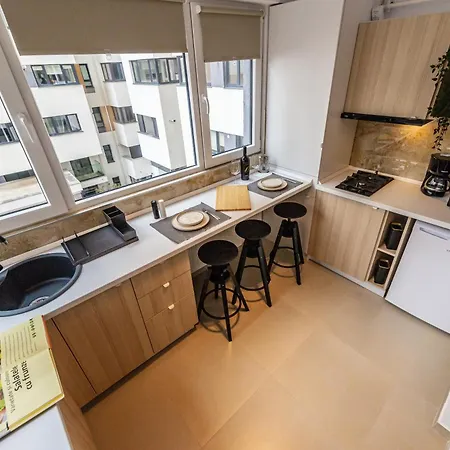 212, B4 Apartment