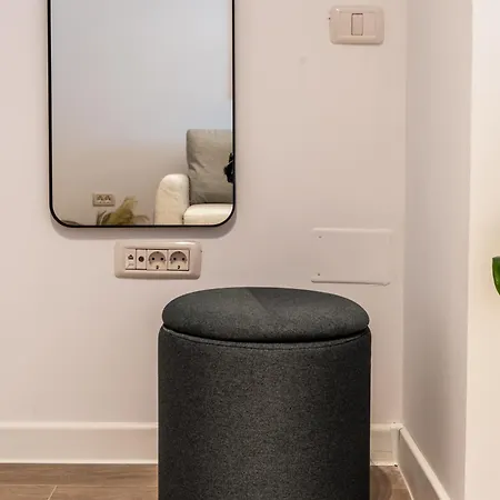 Appartamento 212, B4 Bucarest